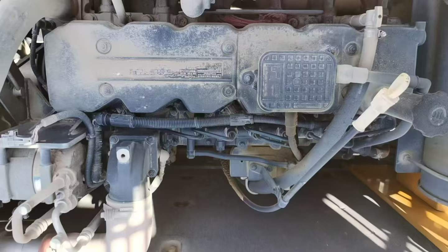 Used XCMG LW200 Excavator 2016 Model / 2