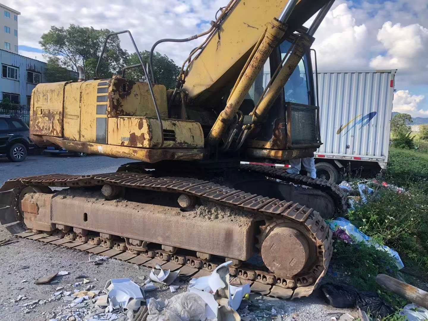 Used Komatsu PC200 Excavator 2016 Model / 6