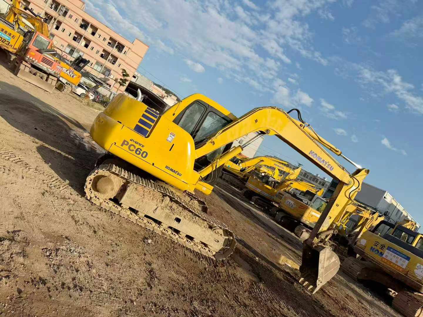 Used Komatsu PC60-7C Excavator 2016 Model / 2
