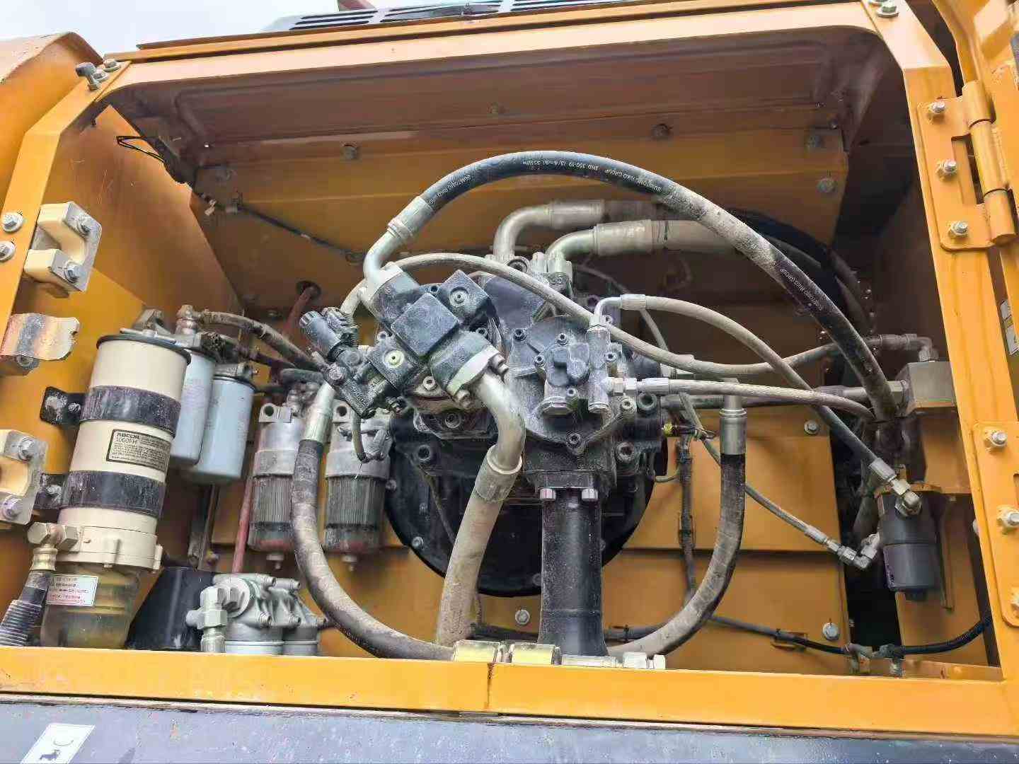 Used Sany SY550H Excavator 2021 Model / 4