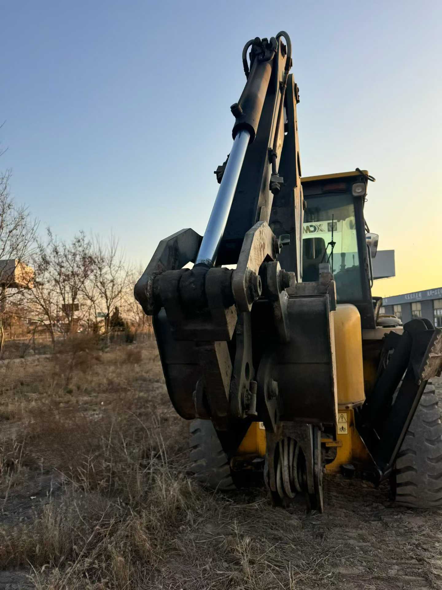 Used XCMG ZL30E Excavator 2016 Model / 5