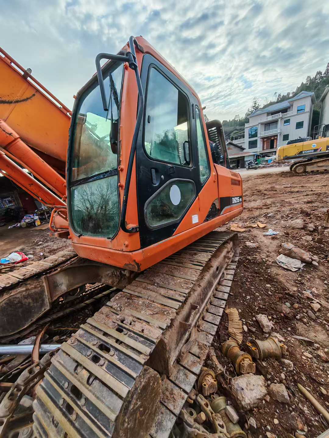 Used Doosan DX15 Excavator 2014 Model / 3