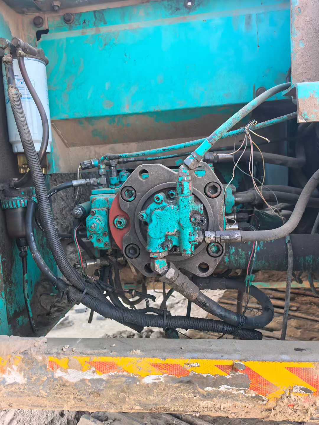 Used Kobelco SK200 Excavator 2016 Model / 4