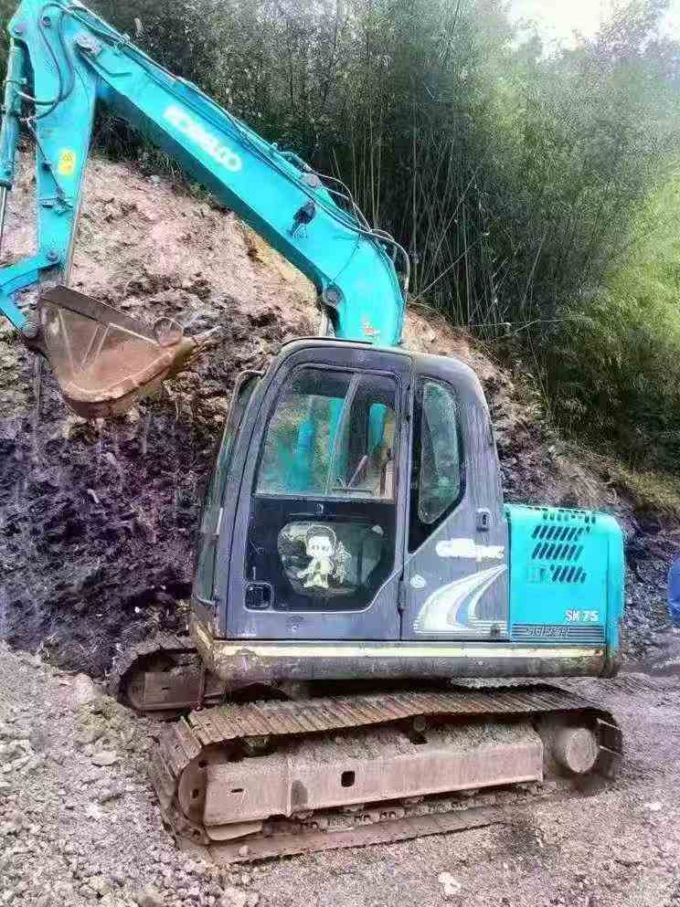 Used Kobelco SK75 Excavator 2012 Model / 2
