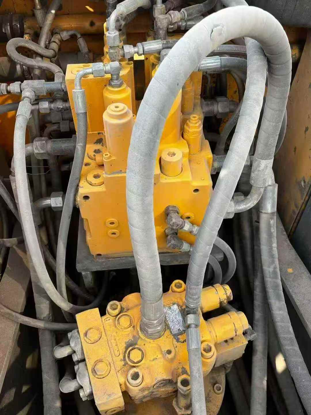 Used Hyundai R150-7 Excavator 2013 Model / 5