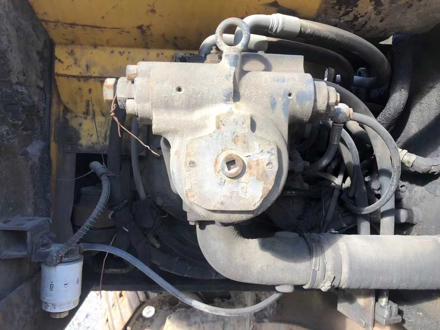 Used Komatsu PC200 Excavator 2016 Model / 3