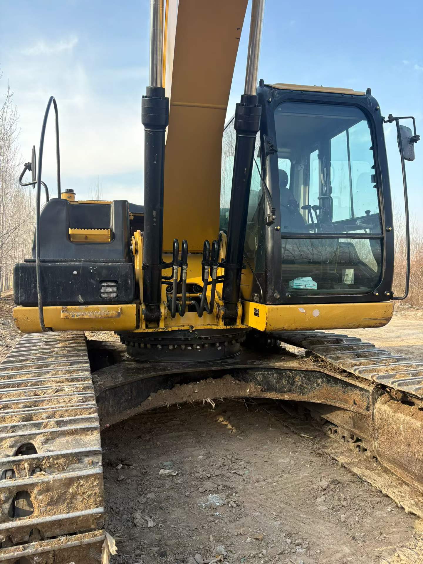 Used Caterpillar 323D2L Excavator 2016 Model / 5