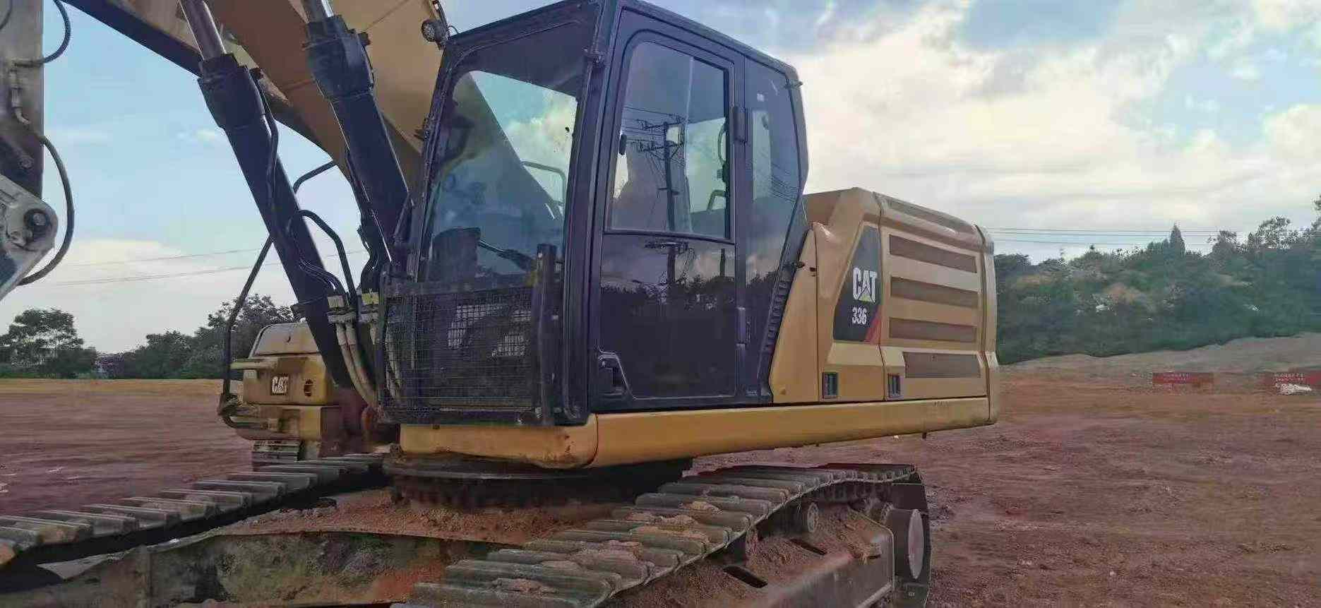 Used Caterpillar CT60 Excavator 2019 Model / 5