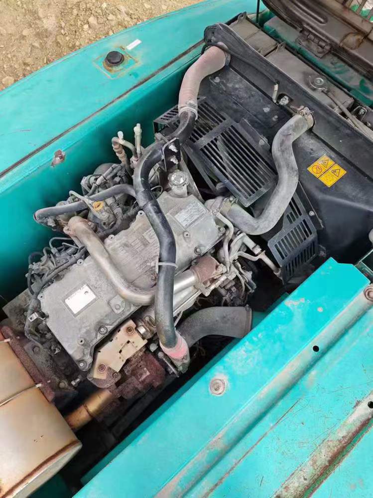 Used Kobelco SK210 Excavator 2012 Model / 5