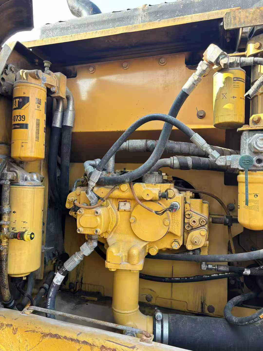 Used Caterpillar 320D Excavator 2012 Model / 6