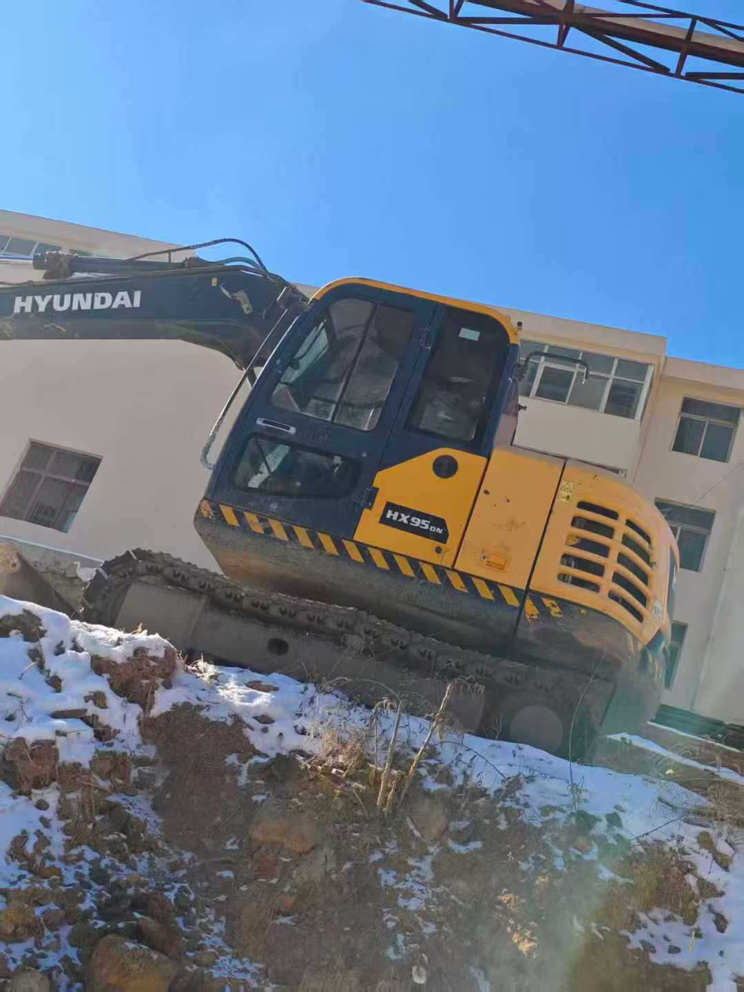 Used Hyundai HX75 Excavator 2021 Model / 2