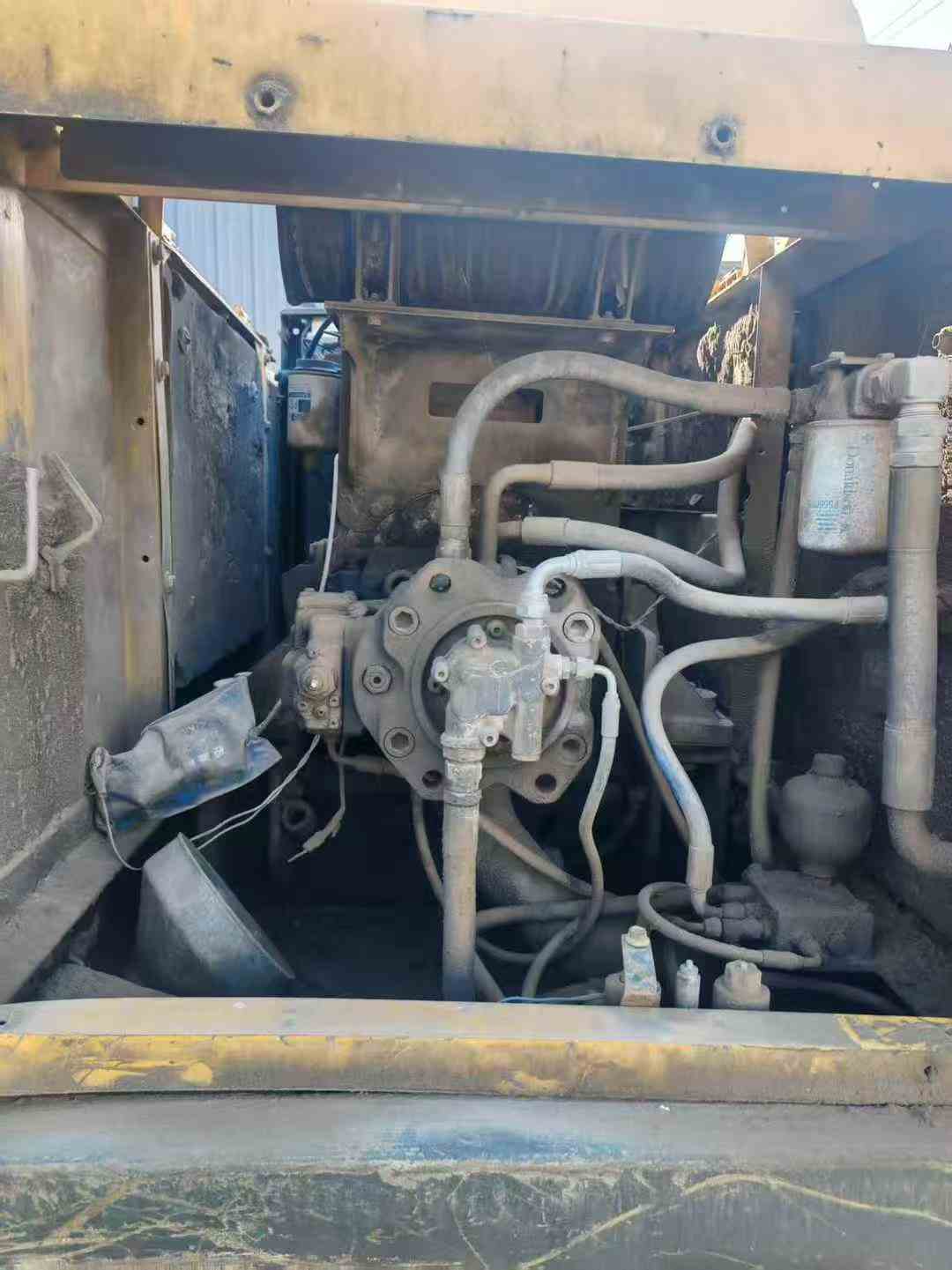 Used Volvo EW210C Excavator 2016 Model / 5