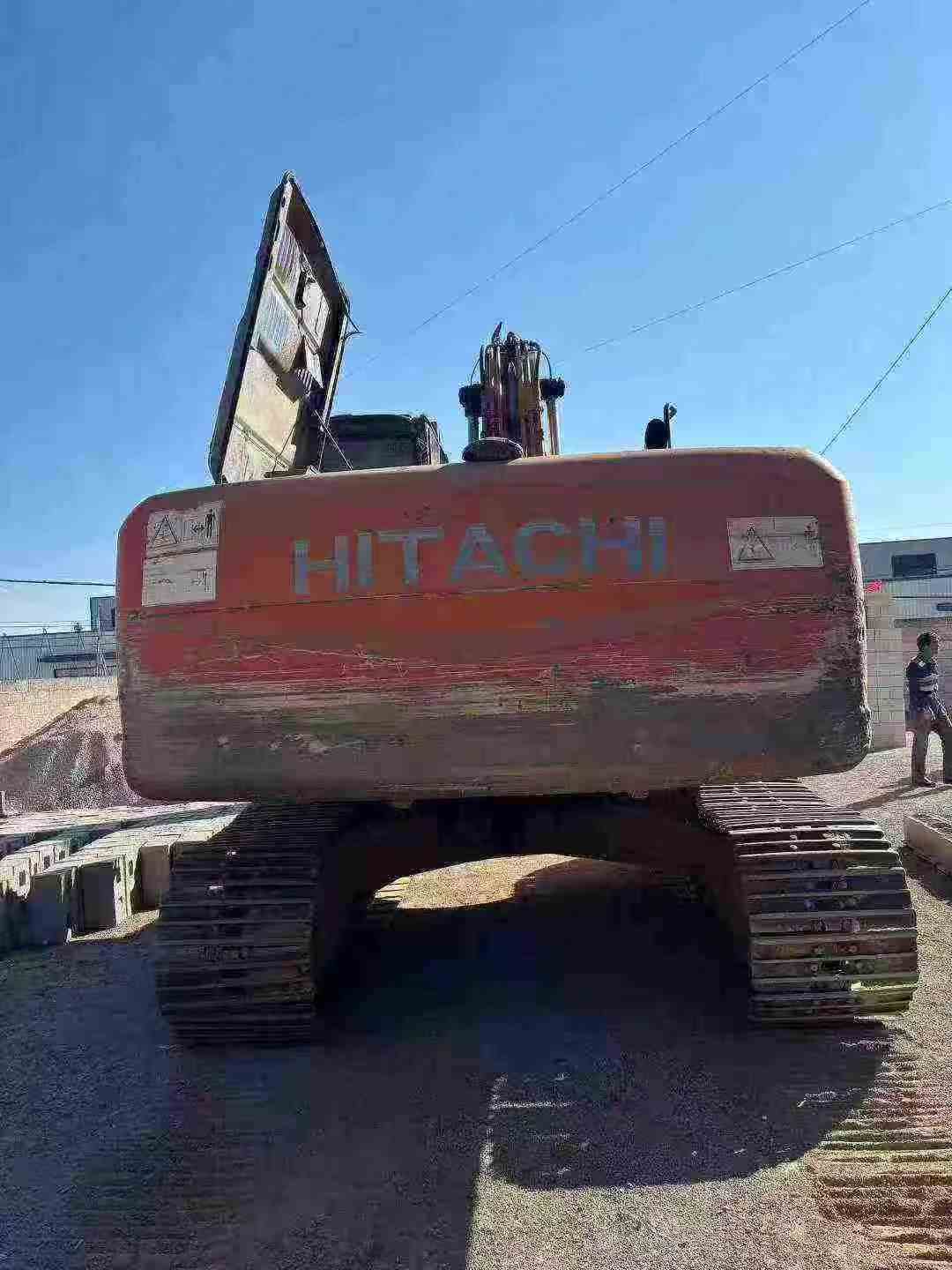 Used Hitachi EX210 Excavator 2012 Model / 2