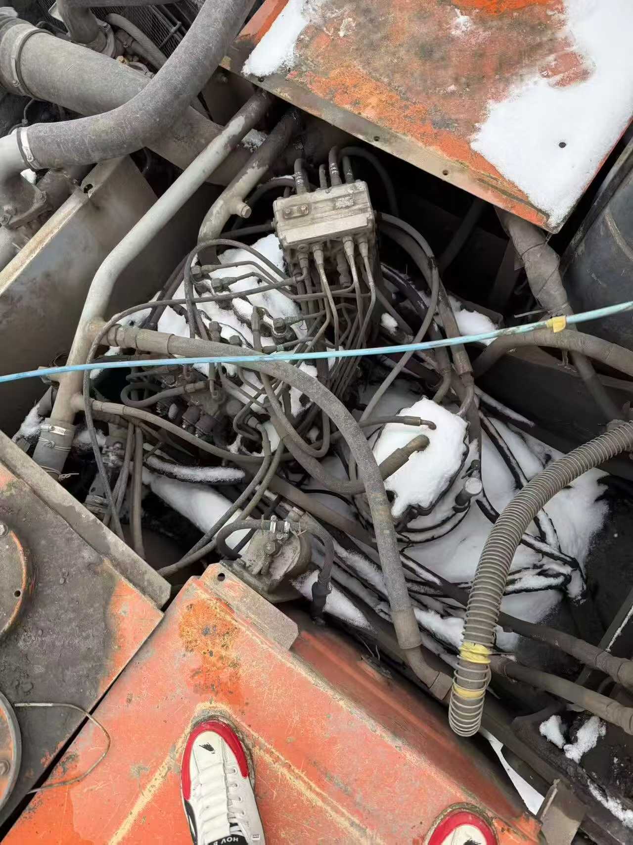 Used Hitachi ZX210-3G Excavator 2013 Model / 5