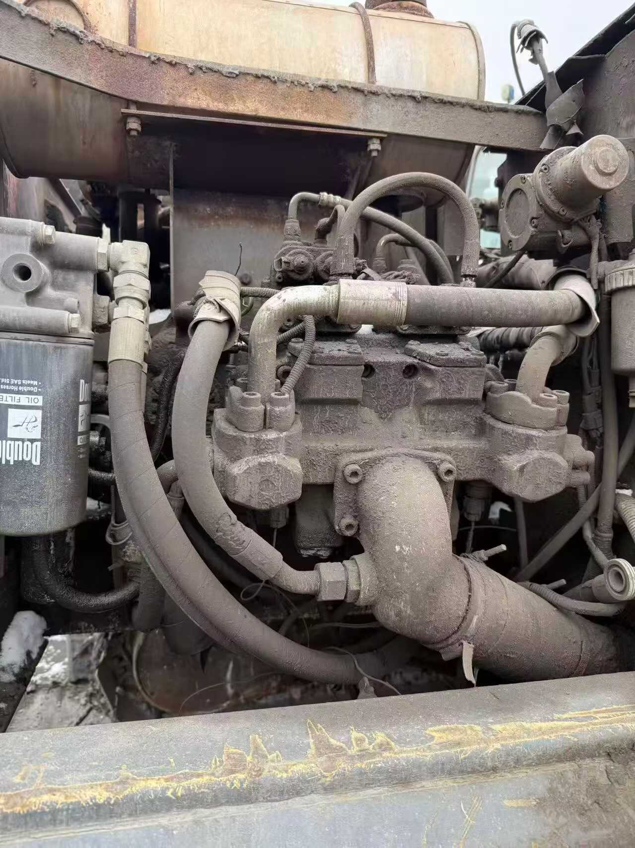 Used Hitachi ZX210-3G Excavator 2013 Model / 4