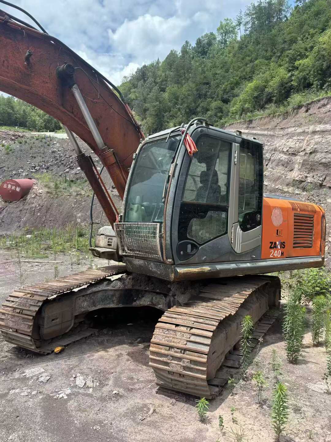 Used Hitachi EX210 Excavator 2016 Model / 6