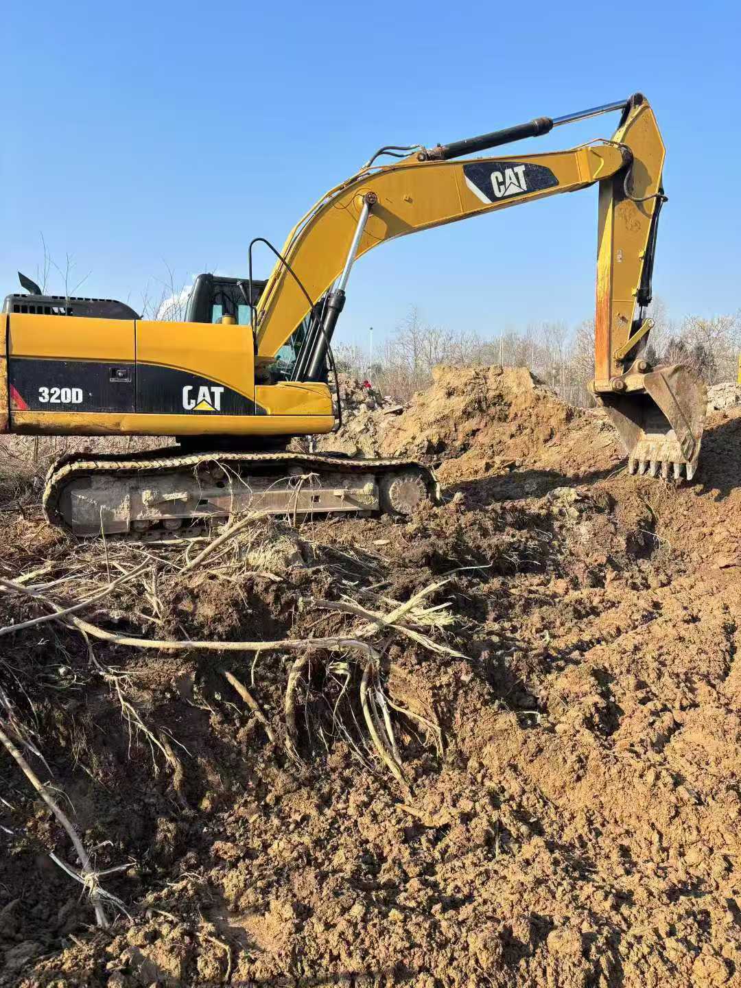Used Caterpillar 320D Excavator 2012 Model / 8