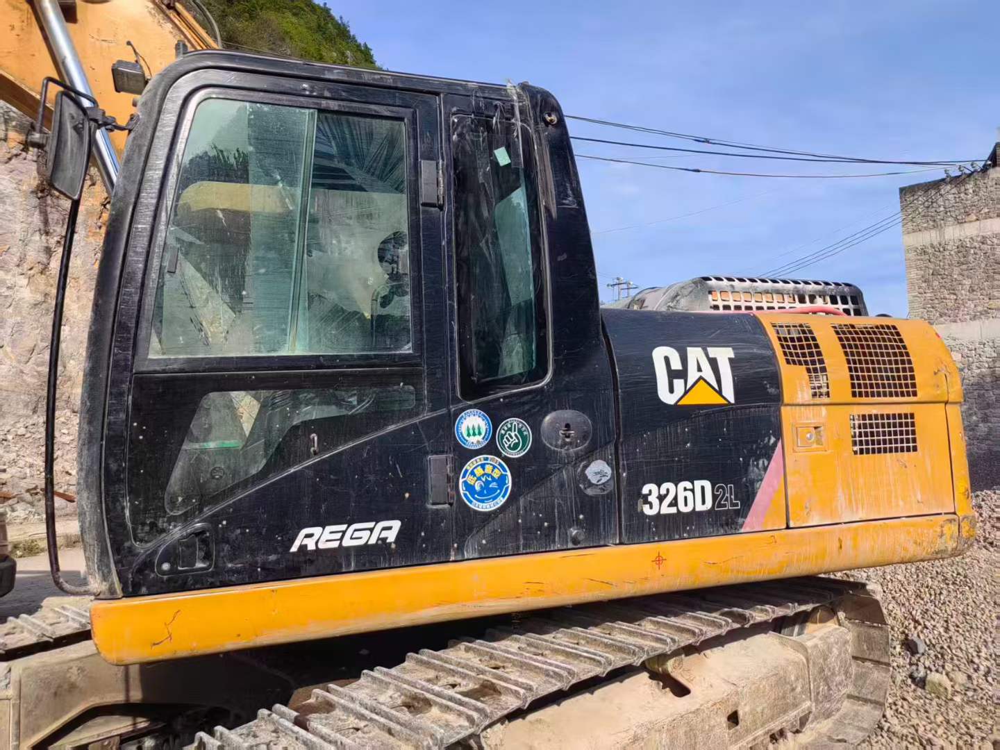 Used Caterpillar 326DL Excavator 2016 Model / 5