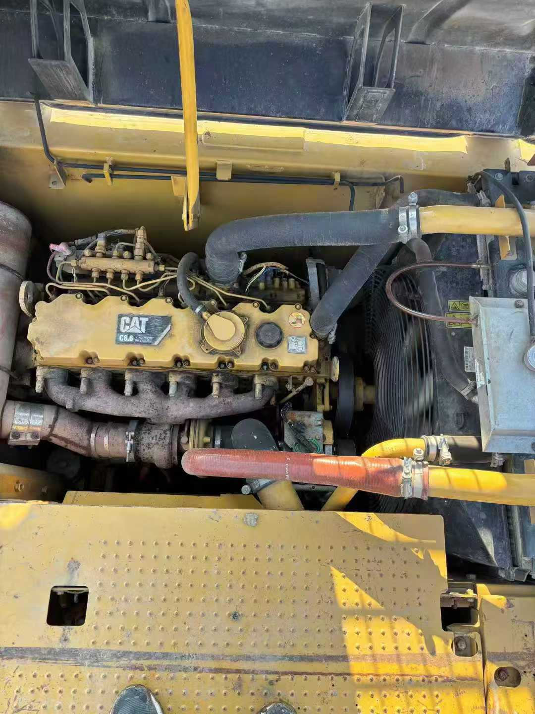 Used Caterpillar 320D Excavator 2012 Model / 4