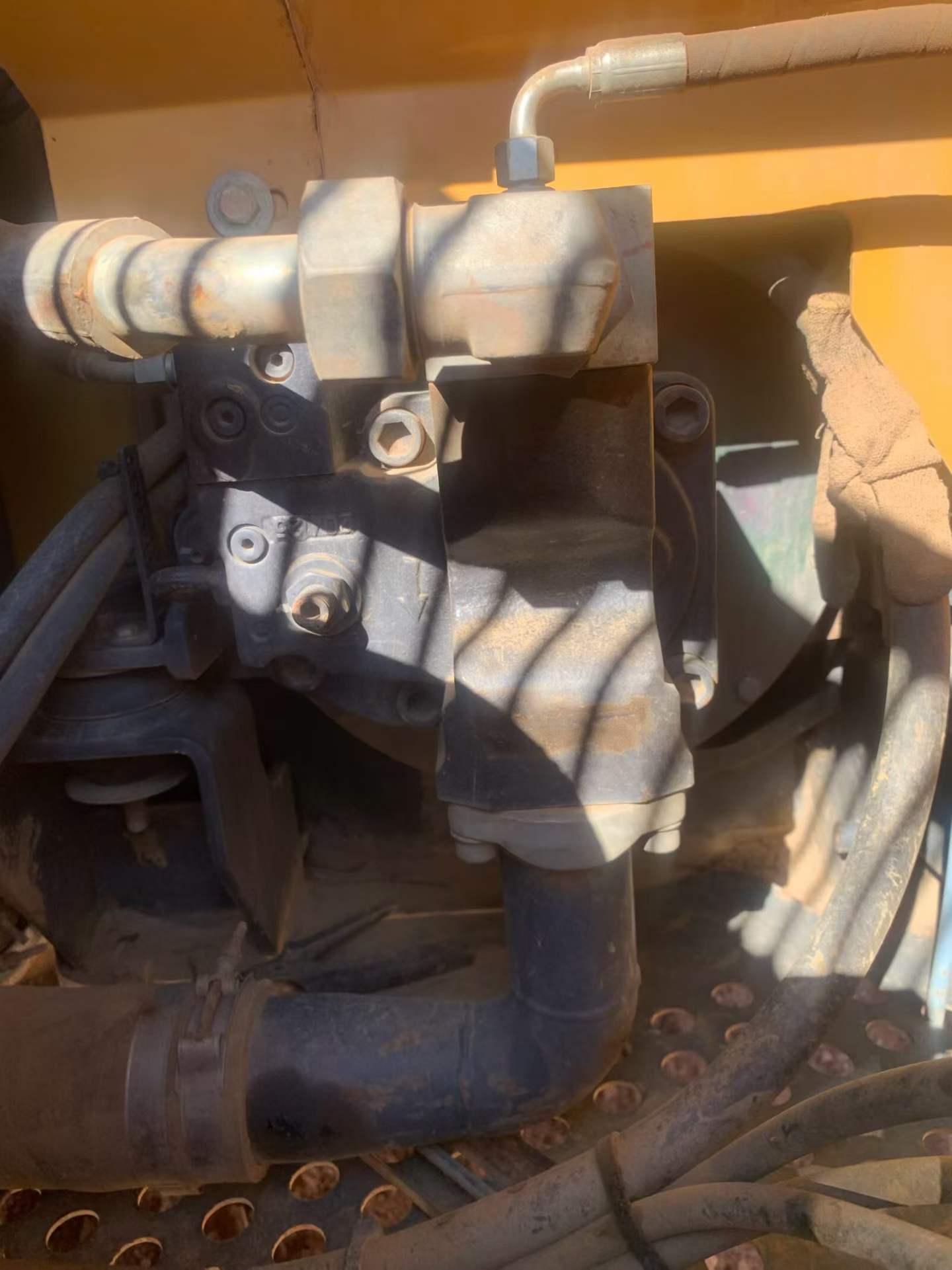 Used XCMG XE75WD Excavator 2018 Model / 7