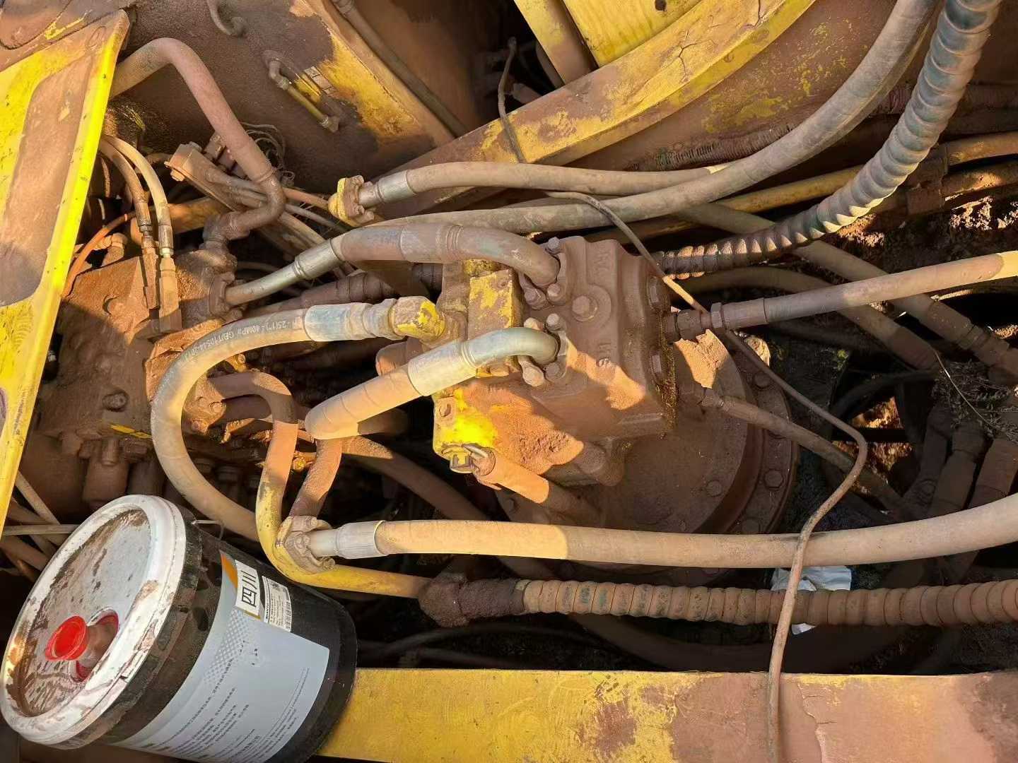 Used Komatsu PC300 Excavator 2016 Model / 5