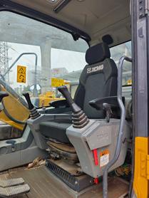 Buy XCMG LW220 Used Excavator / 8 Used XCMG LW220 Excavator 2022 Model / 8