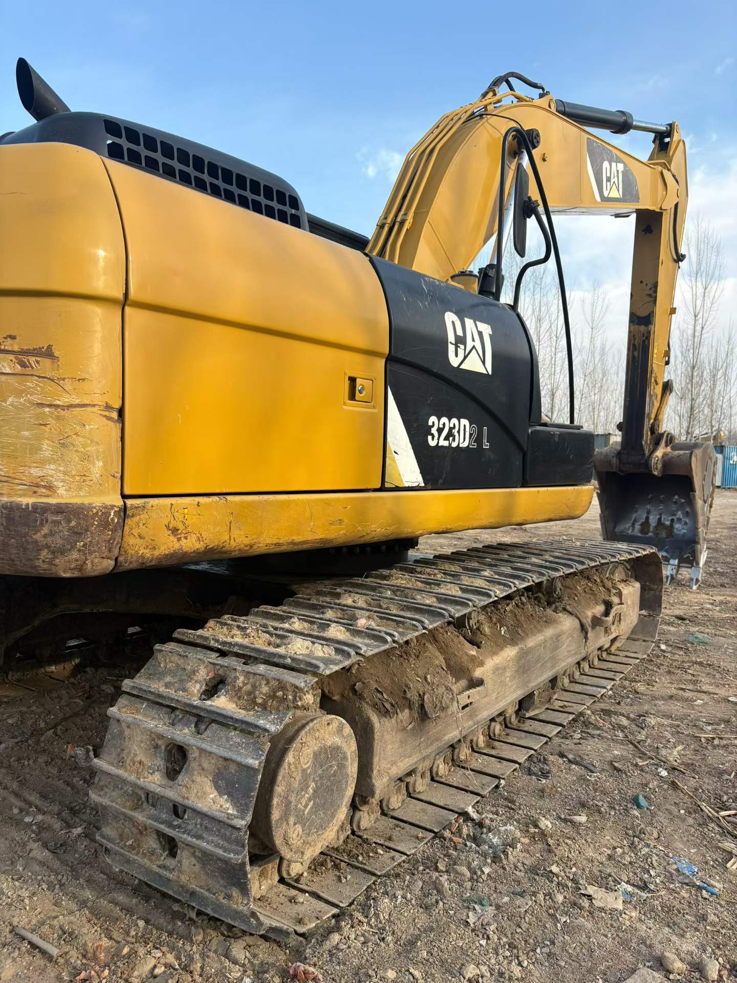 Used Caterpillar 323D2L Excavator 2016 Model / 3