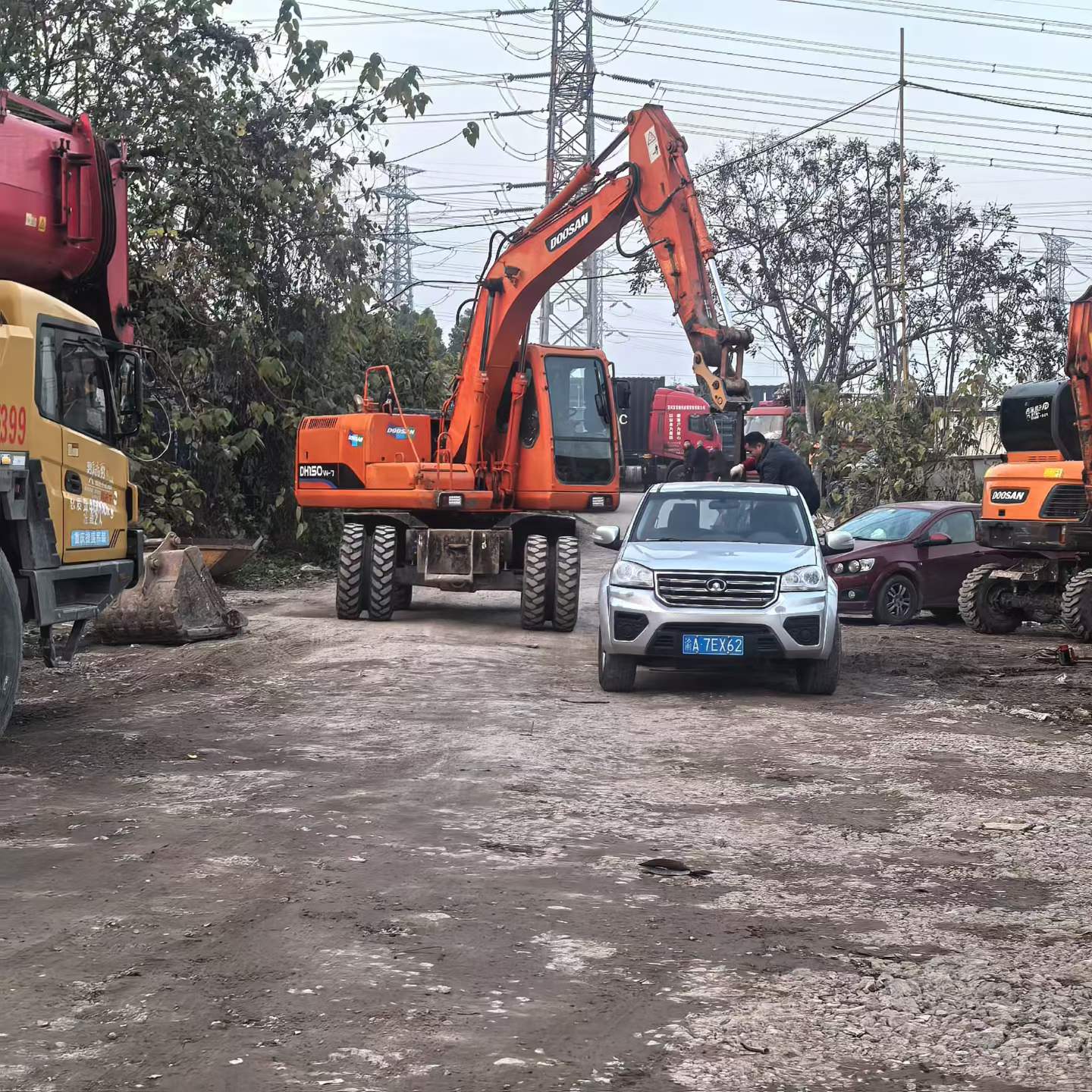 Used Doosan DX15 Excavator 2014 Model