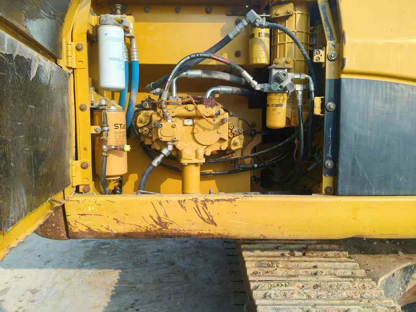 Used Caterpillar 320D Excavator 2012 Model / 7