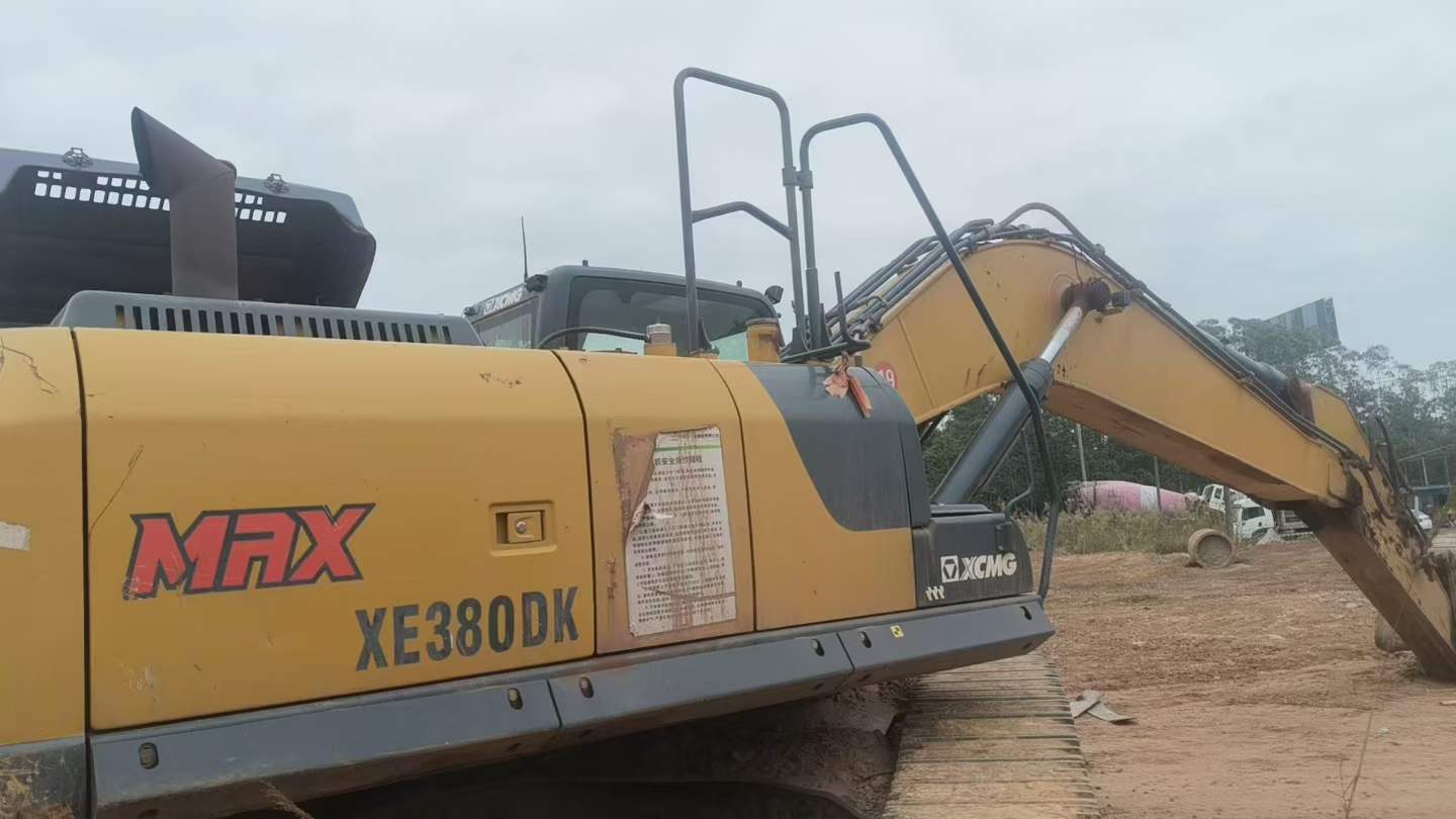 Used XCMG XE335GK Excavator 2021 Model / 5
