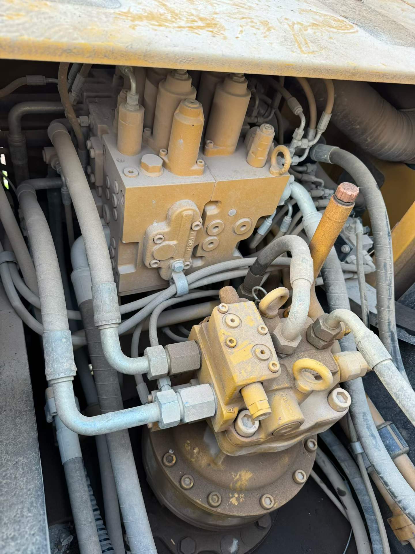 Used Sany SY200C Excavator 2022 Model / 7