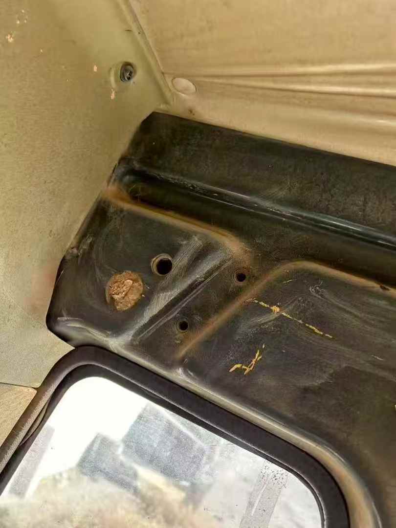 Used Hyundai R225-7 Excavator 2016 Model / 9