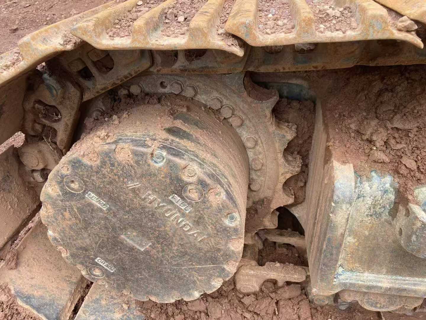 Used Hyundai R215VSN Excavator 2016 Model / 6