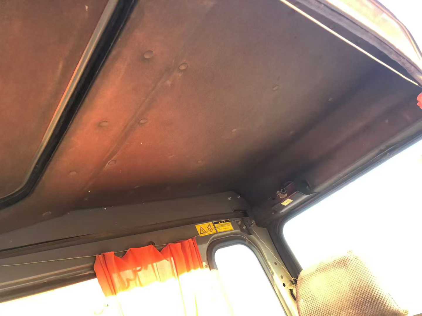 Used Kato HD820 Excavator 2012 Model / 3