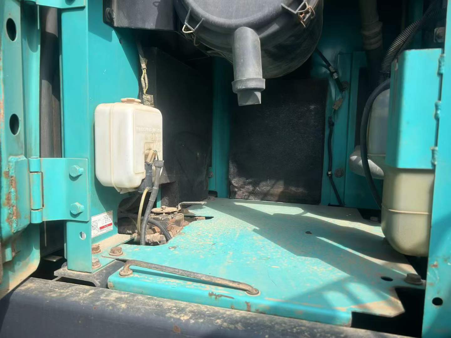 Used Kobelco SK200 Excavator 2013 Model / 8