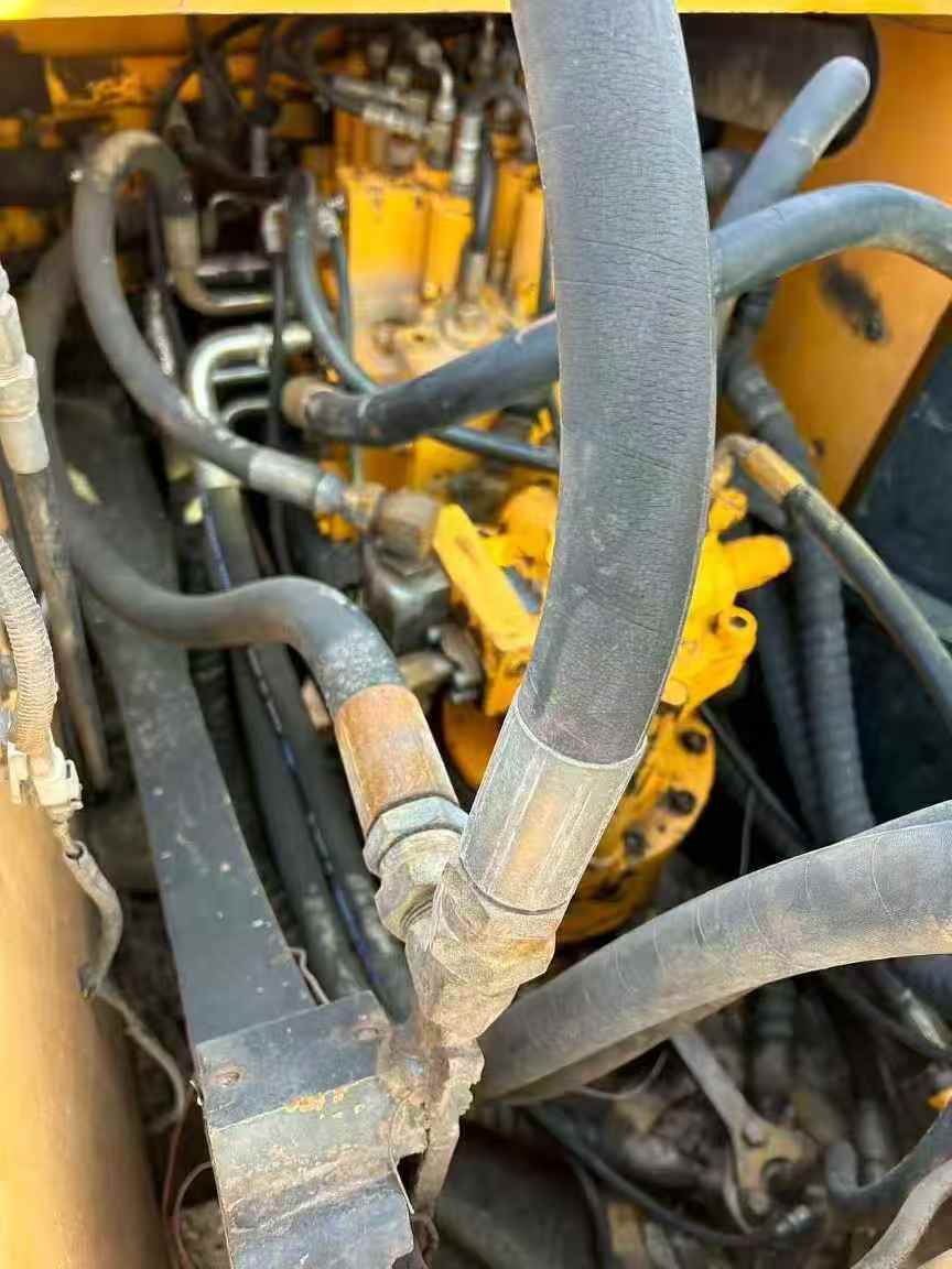 Used Hyundai R225-7 Excavator 2016 Model / 5