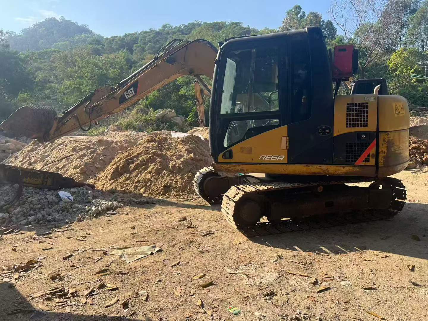 Used Caterpillar 307V2 Excavator 2016 Model / 2