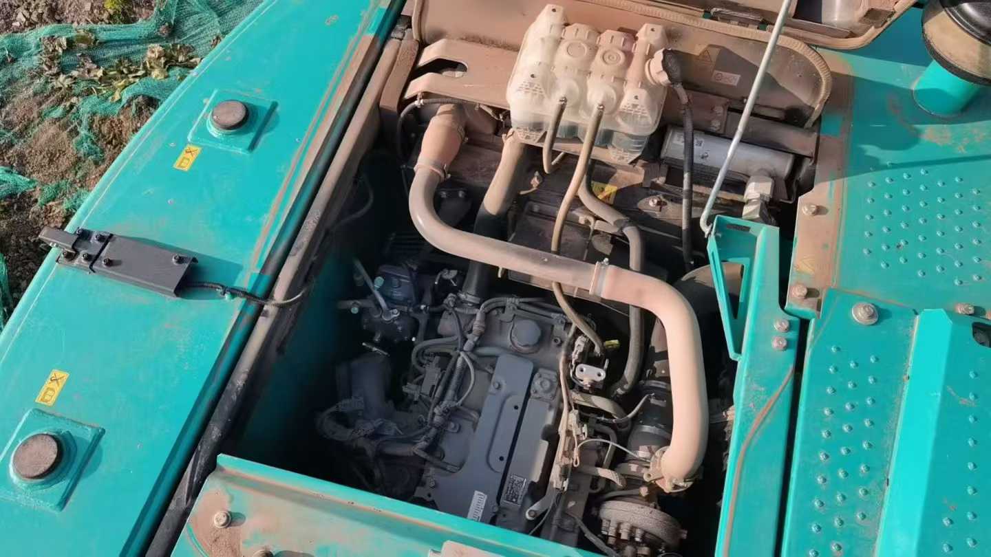 Used Kobelco SK130 Excavator 2025 Model / 3