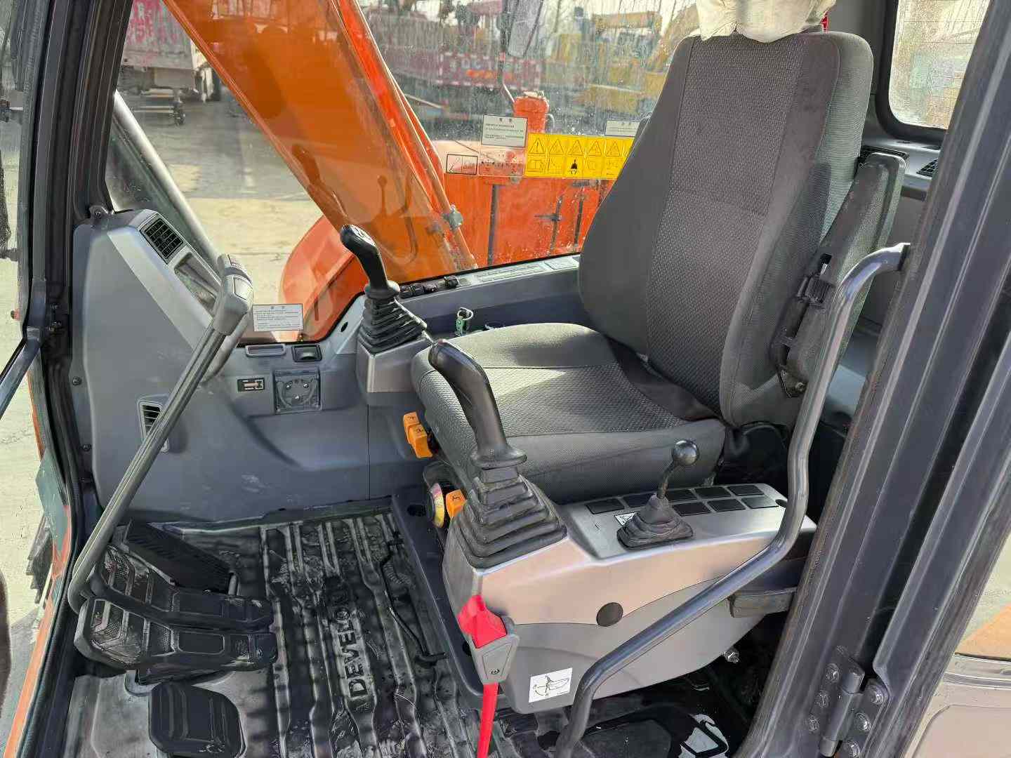 Used Doosan DX75 Excavator 2024 Model / 7