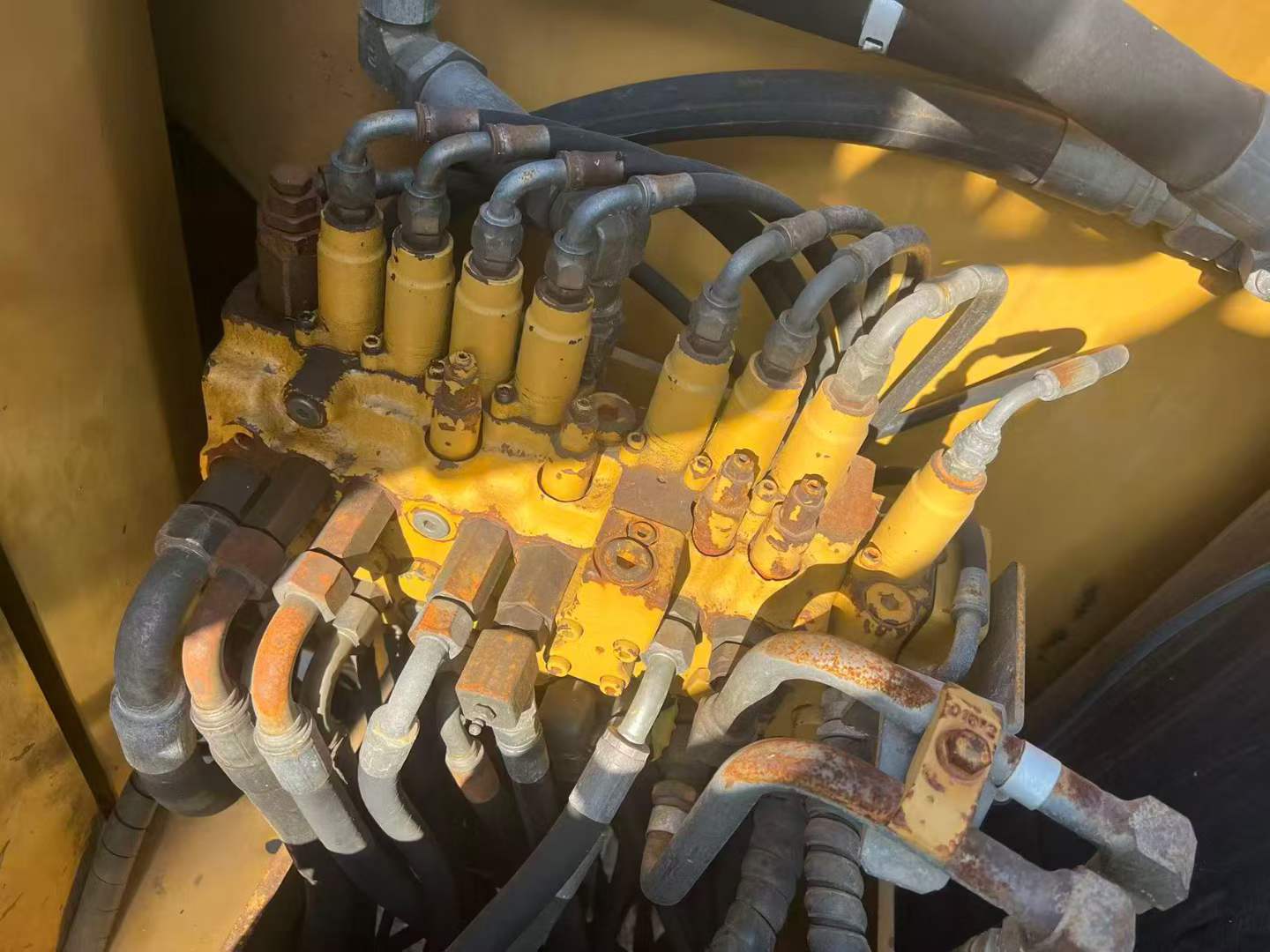 Used Caterpillar 307V2 Excavator 2016 Model / 6