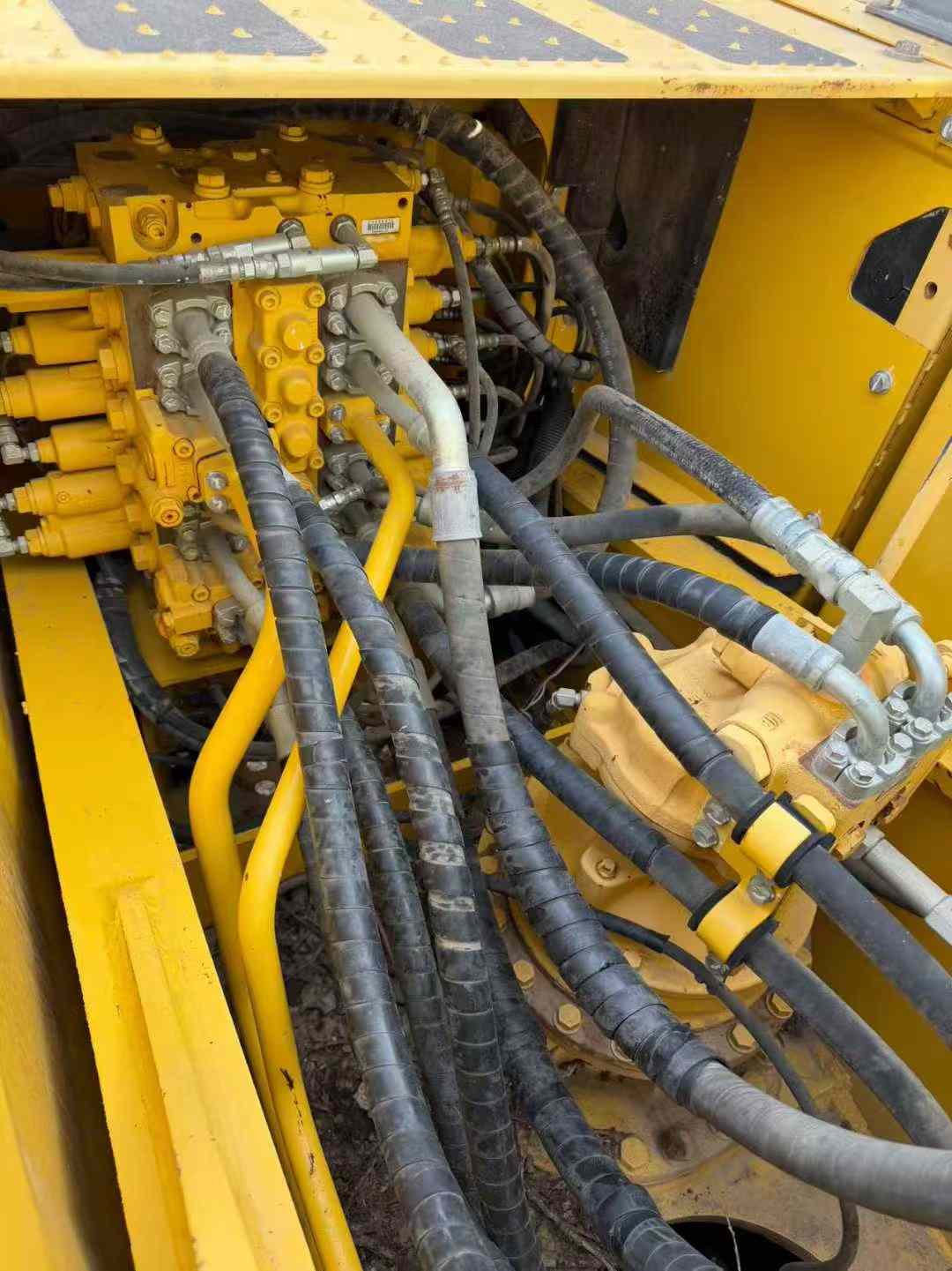 Used Komatsu PC60 Excavator 2019 Model / 6