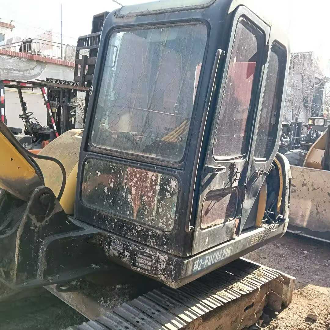 Used Hyundai R55-7 Excavator 2016 Model / 9