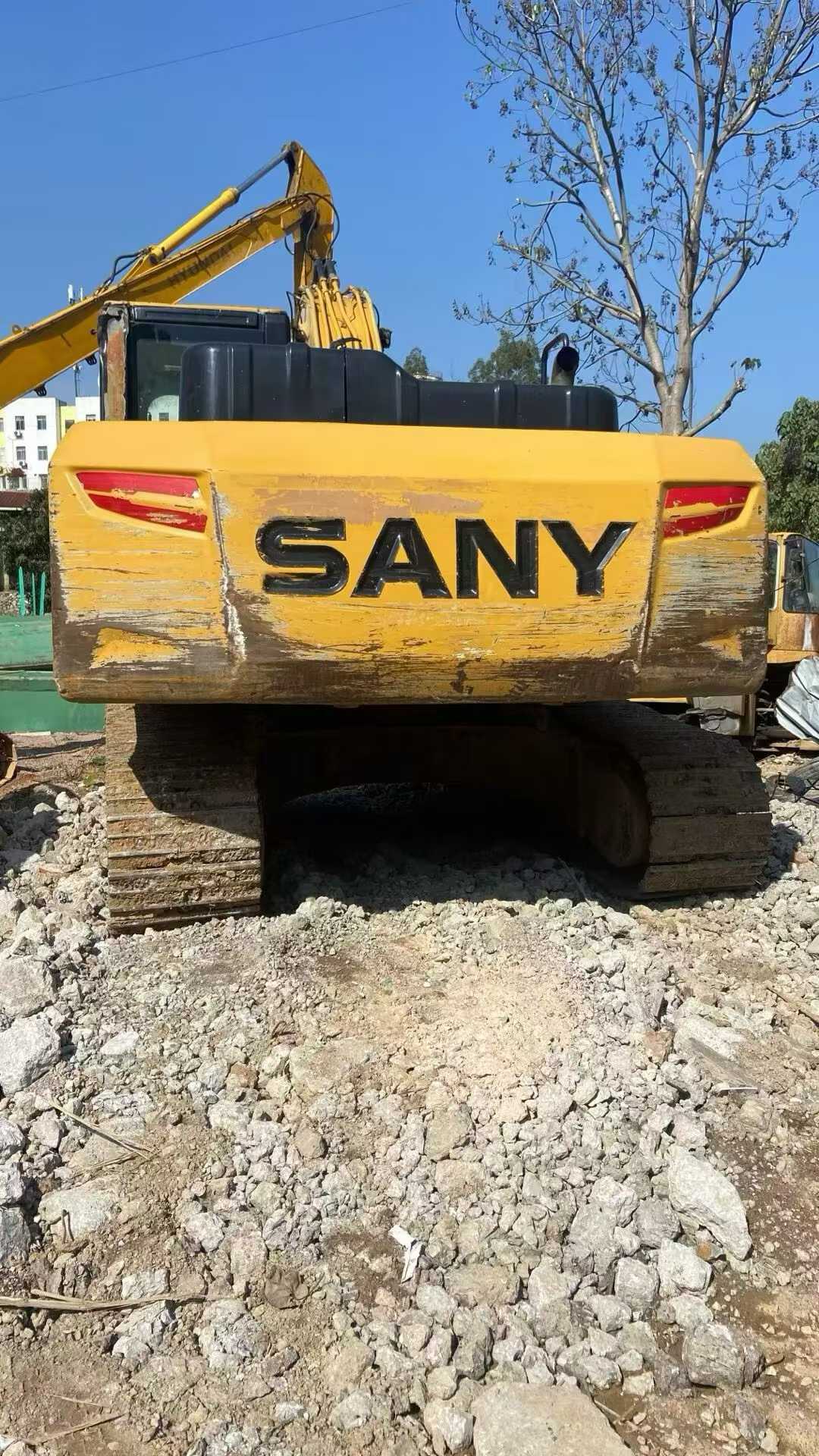 Used Sany SY215W Excavator 2021 Model / 2