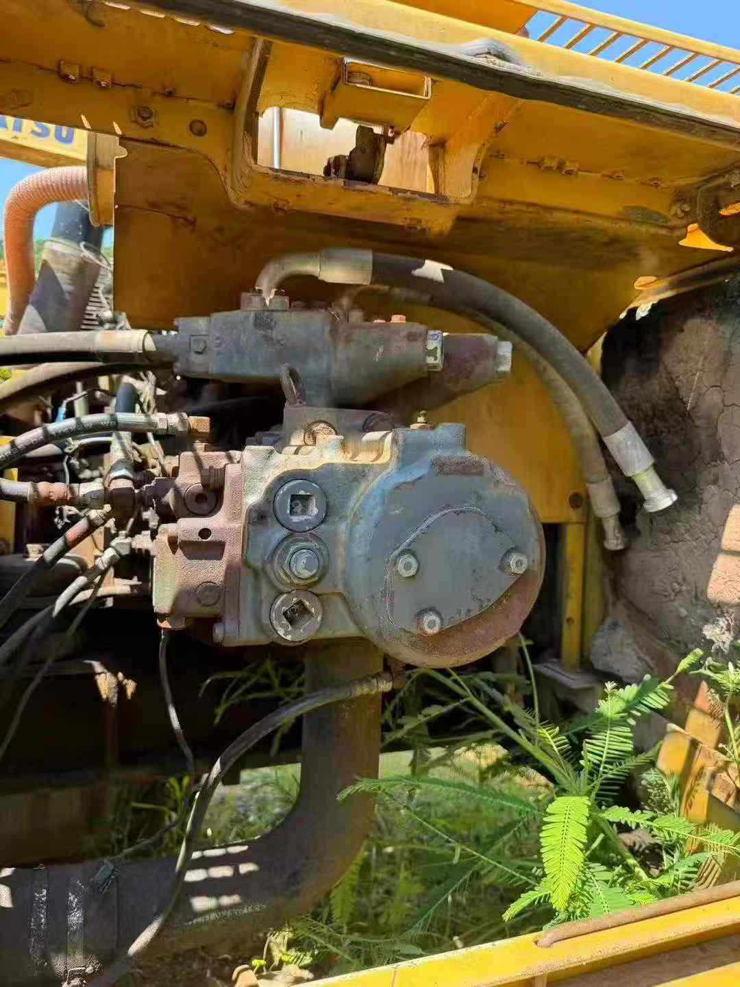 Used Komatsu PC350-6 Excavator 2016 Model / 3