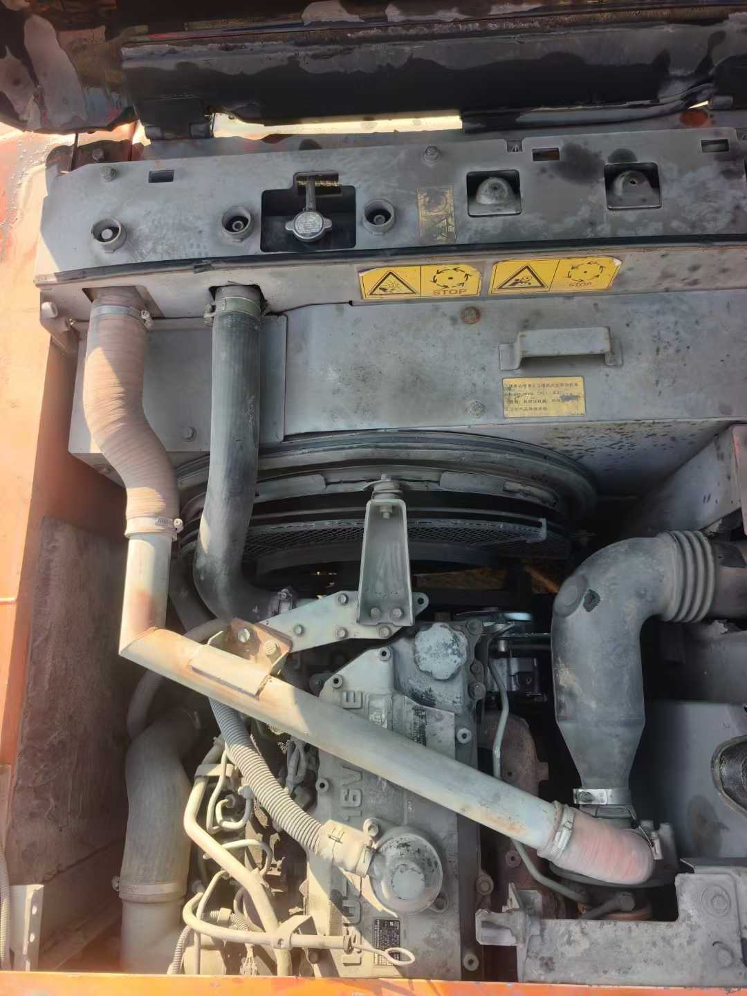 Used Hitachi ZAXIS200 Excavator 2013 Model / 9