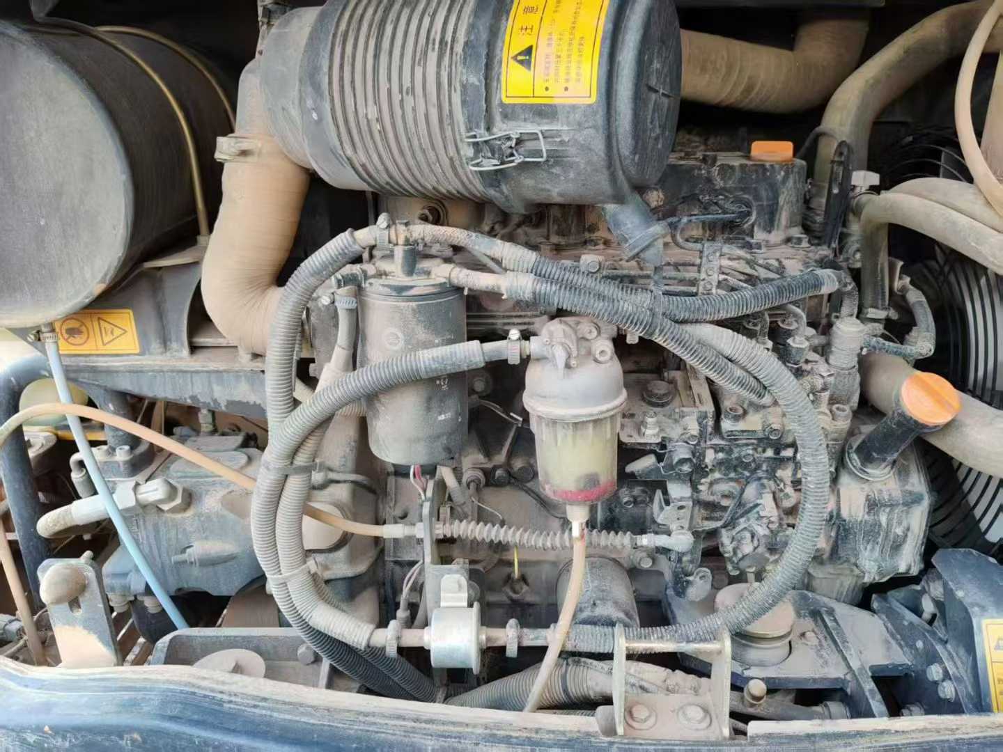 Used XCMG ZL60G Excavator 2022 Model / 6