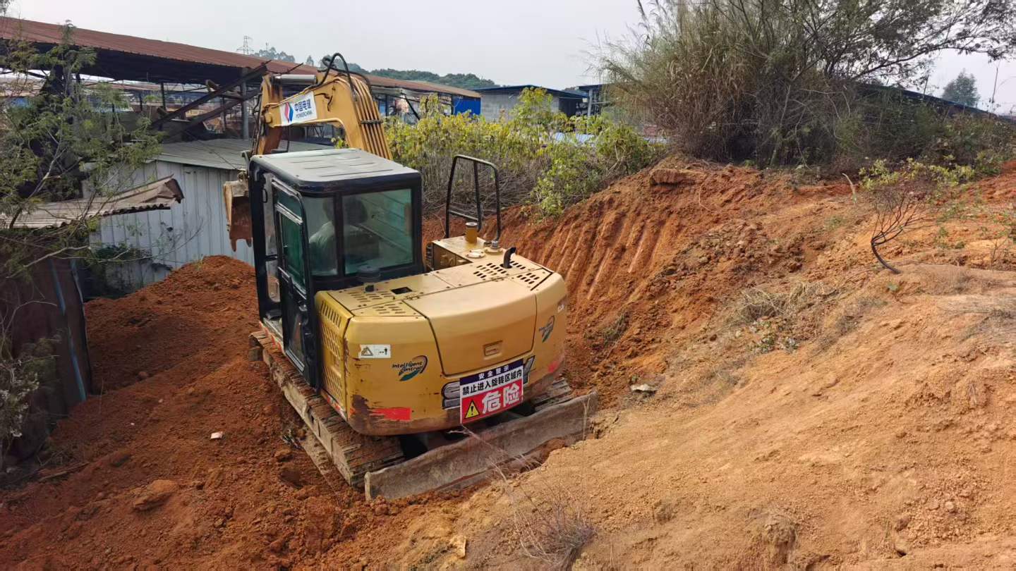 Used Sany SY75 Excavator 2016 Model / 2