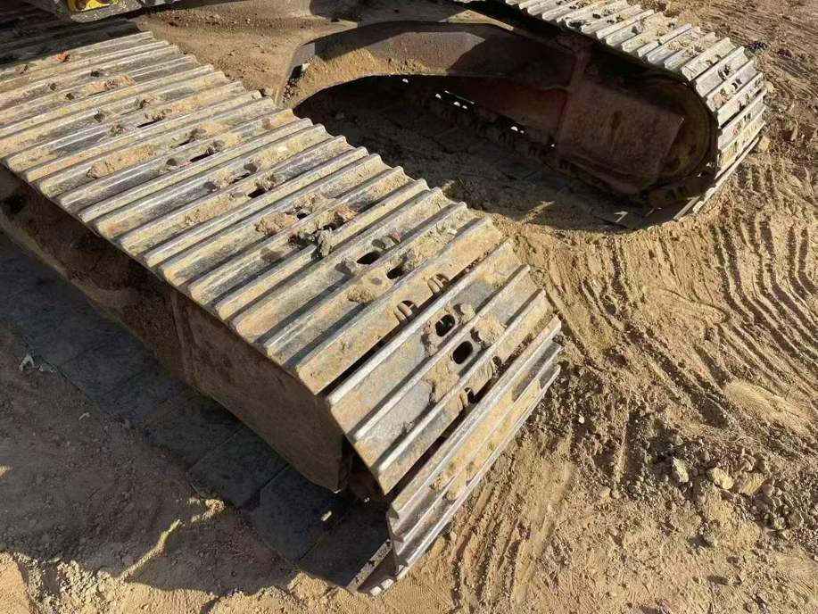 Used Volvo EC140DL Excavator 2016 Model / 5