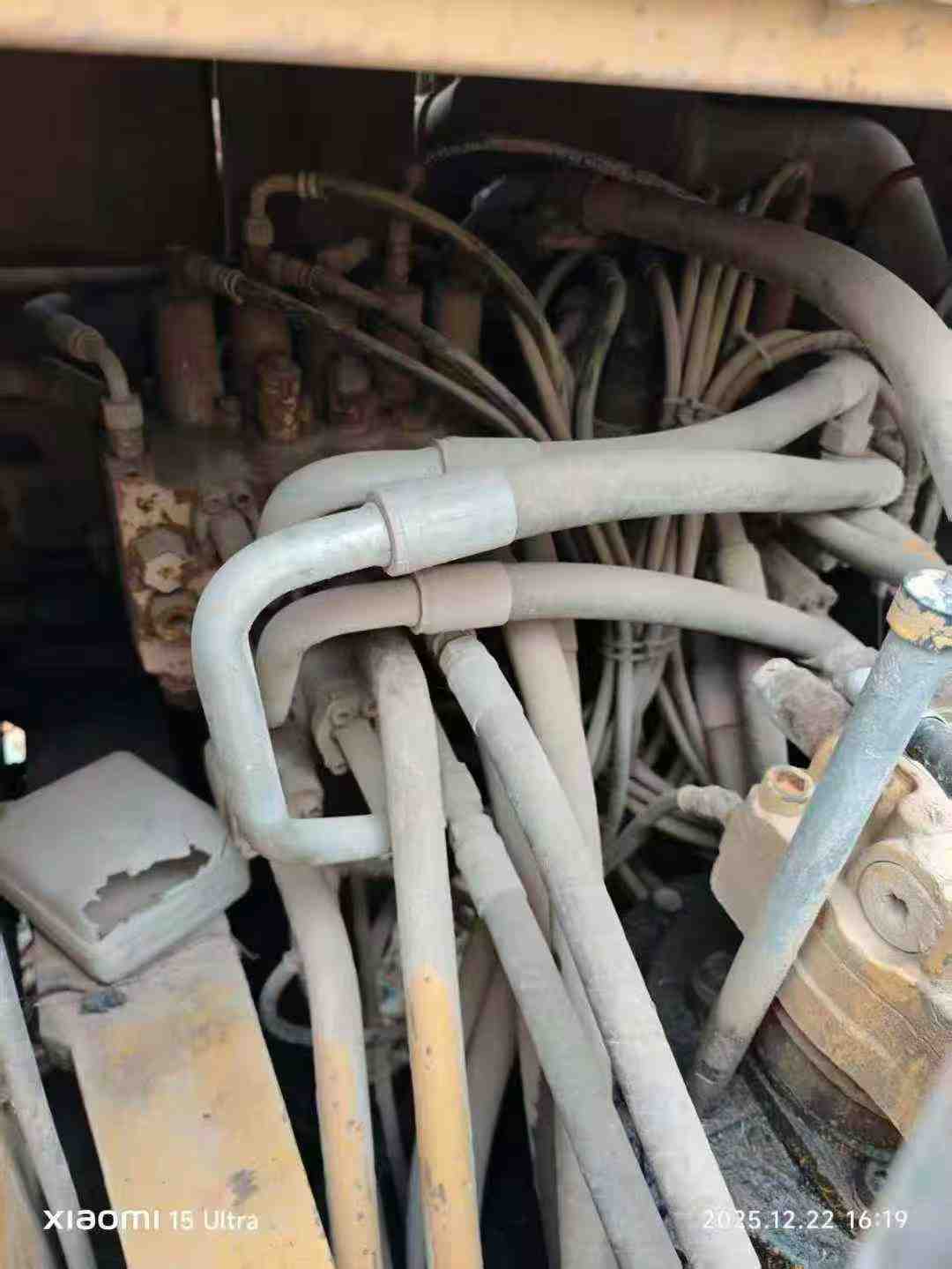 Used Caterpillar 325D Excavator 2012 Model / 4