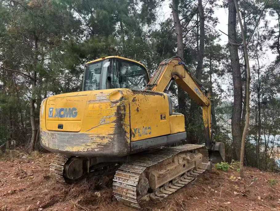 Used XCMG XE80 Excavator 2014 Model / 3